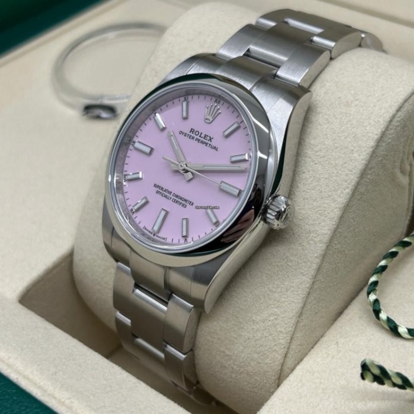 ROLEX Oyster Perpetual 31 Candy Pink 277200 2025 thumbnail 3
