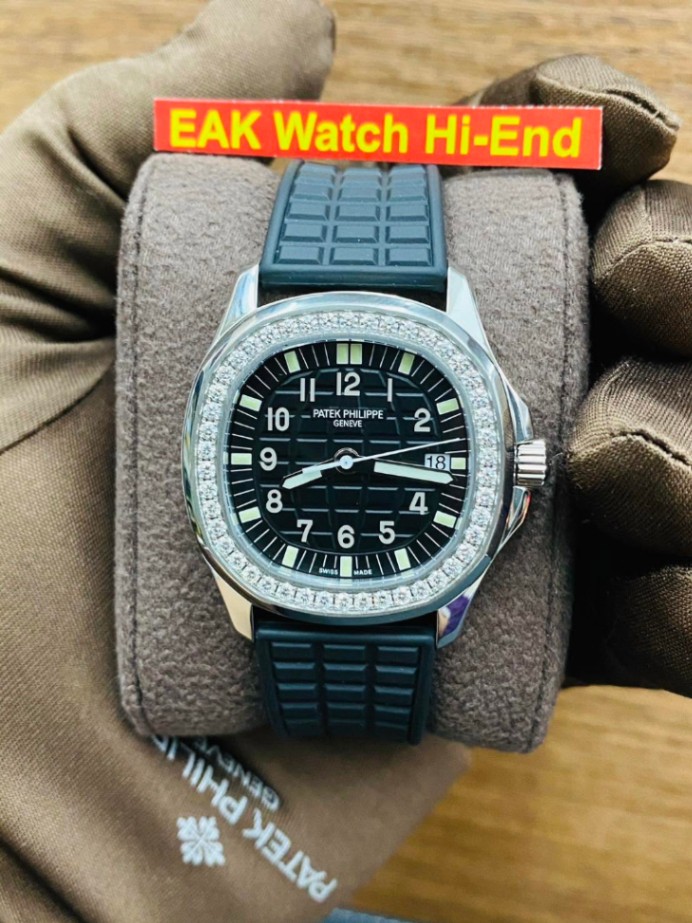PATEK PHILIPPE Aquanaut 5067A-001