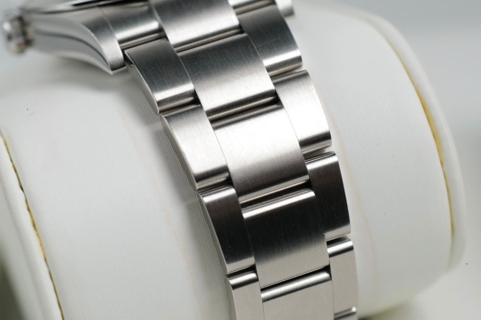 Rolex OP 36mm 126200 Candy Pink 2026 thumbnail 7