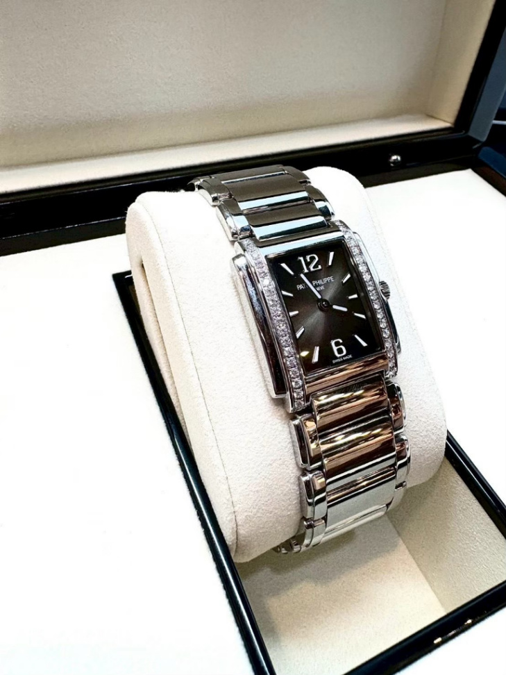 Patek Philippe Twenty Four 7300/1200A Grey Dial - Image 2