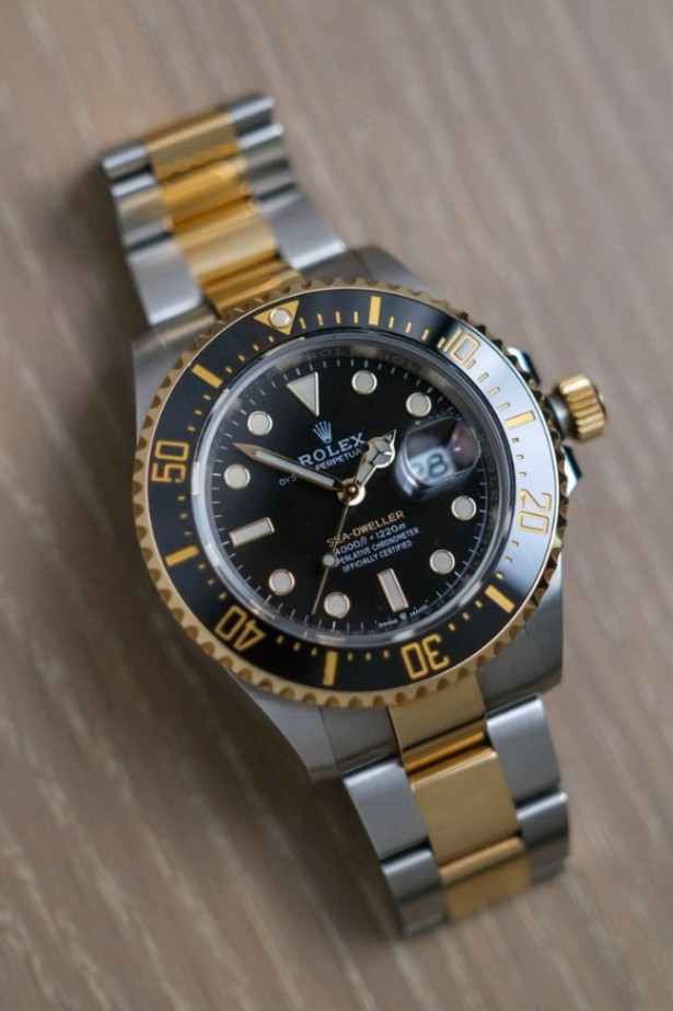 Rolex Sea-Dweller Two-Tone Yellow Gold Ref. 126603 thumbnail 2