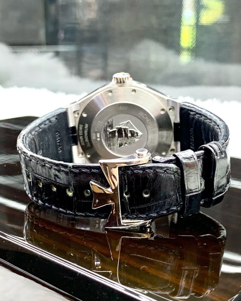 VACHERON CONSTANTIN Overseas Dual Time 47751/000G - Image 3