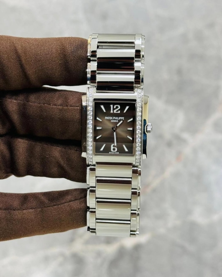 PATEK PHILIPPE TWENTY-4 4910/1200A-011