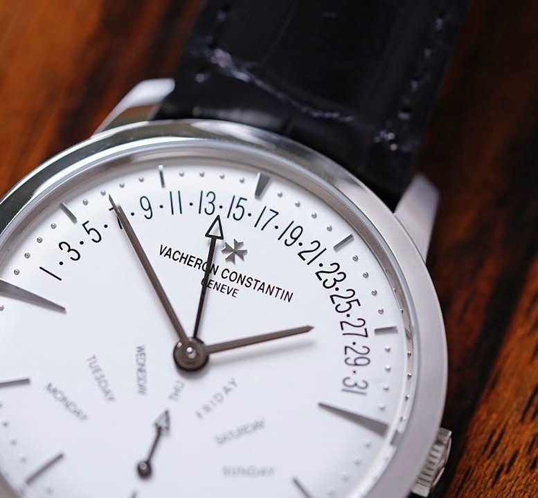 Vacheron Constantin Patrimony Retrograde Day-Date White Gold thumbnail 4