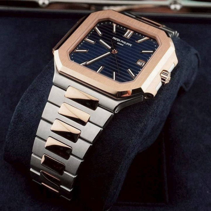 Patek Philippe Cubitus 5821/1AR Blue Dial - Image 3