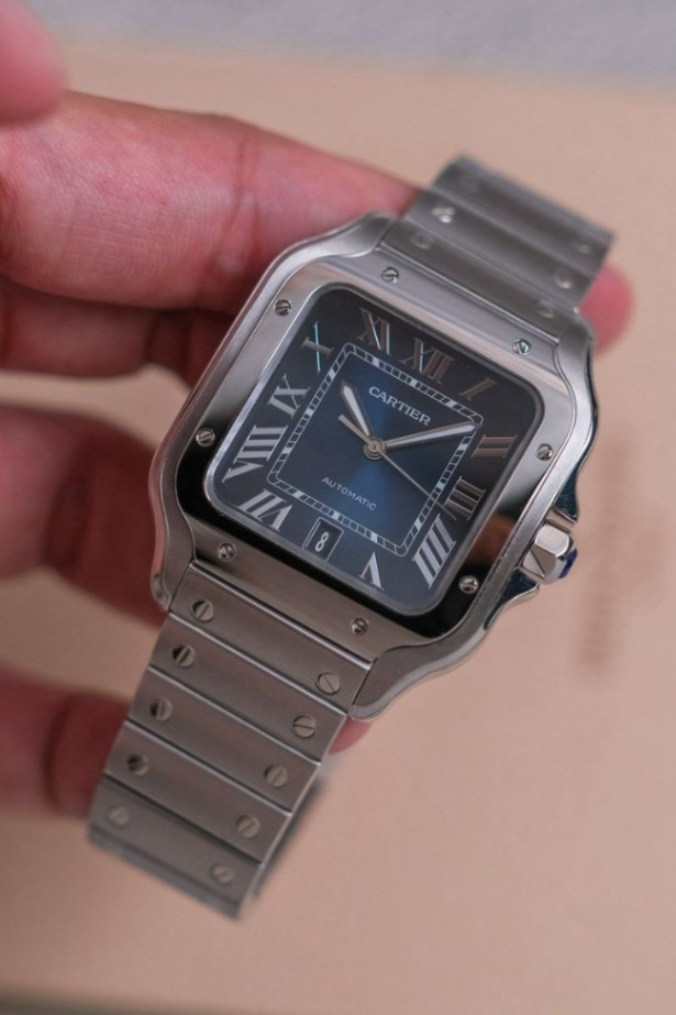 Cartier Santos de Cartier Blue Dial Large Model Ref. WSSA0071 thumbnail 3