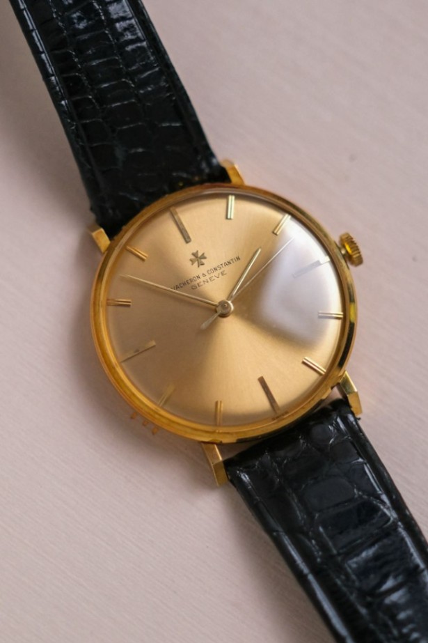 Vacheron Constantin Patrimony 18K Yellow Gold thumbnail 2