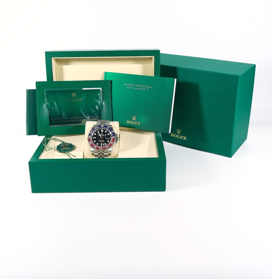 Rolex New GMT-Master II 126710BLRO ‘Pepsi’ Black Dial Jubilee 2026 thumbnail 7