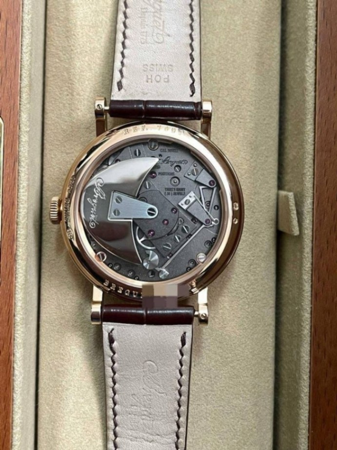 Breguet Tradition 7097BR Rose Gold Automatic Retrograde Seconds thumbnail 3