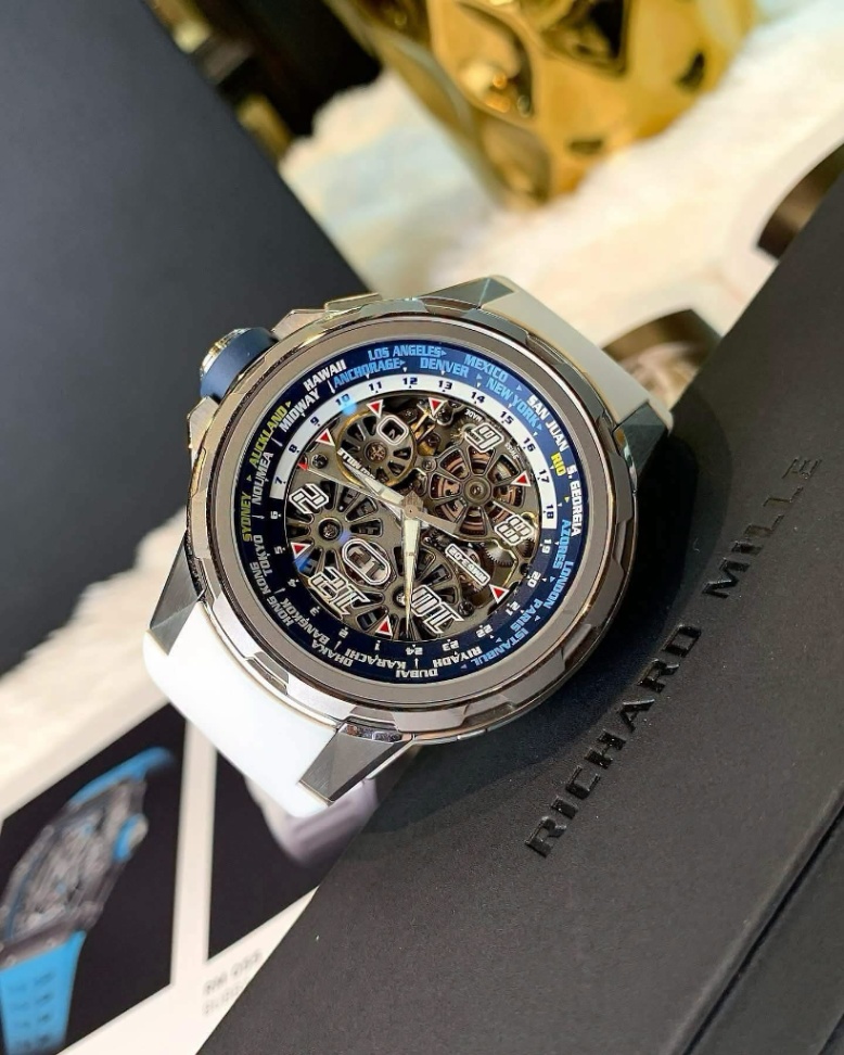 Richard Mille RM 63‑02 TI World Timer Titanium thumbnail 1
