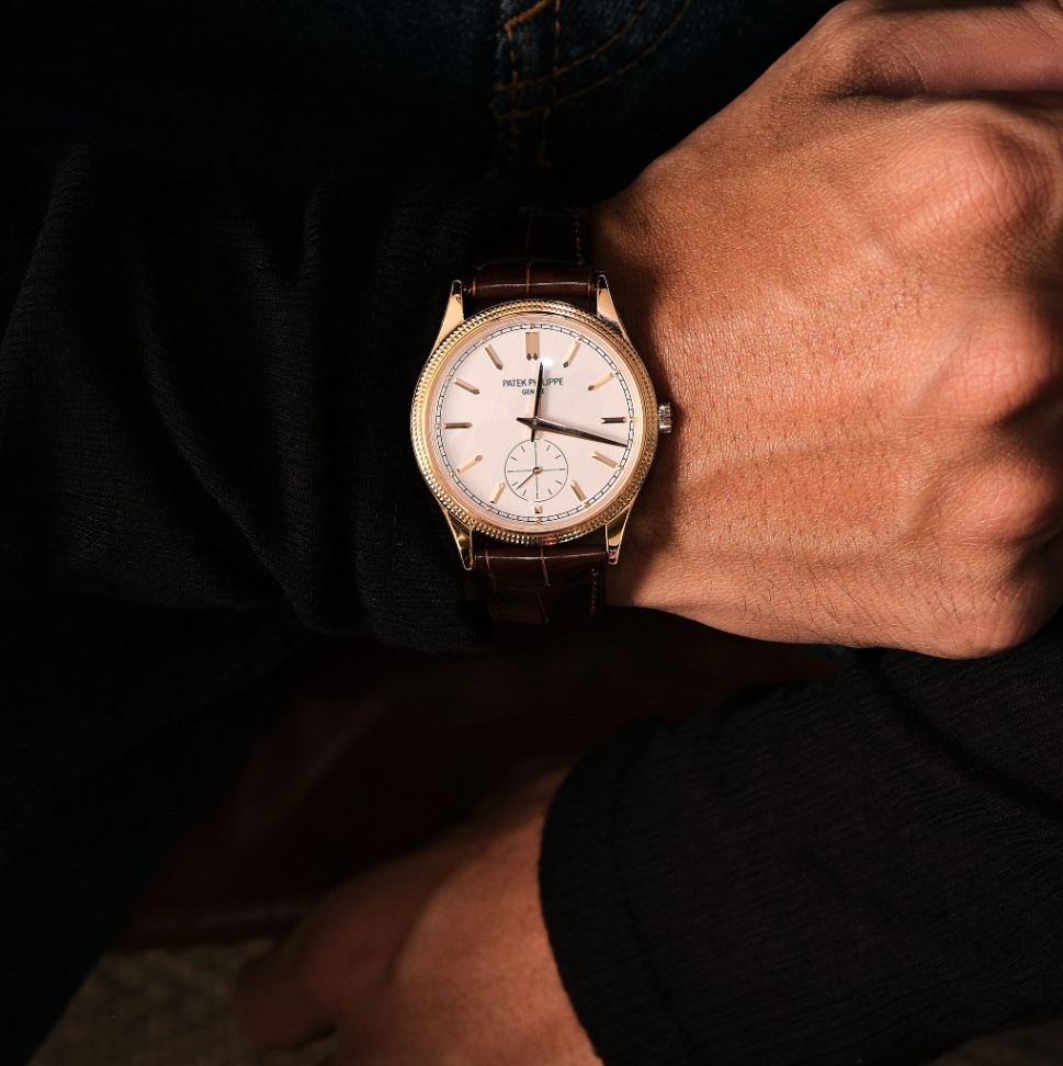Patek Philippe Calatrava 6119R-001 Silver grained dial Brown leather Strap 2022 - Image 4