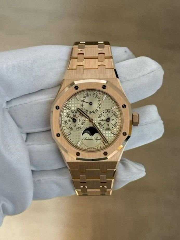 Audemars Piguet Royal Oak Selfwinding Perpetual Calendar 150th Anniversary thumbnail 1