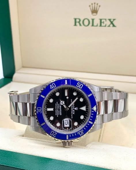 ROLEX Submariner Date 126619LB 41mm - Image 2