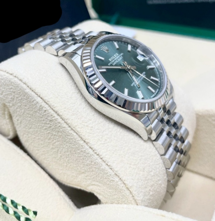 Datejust Mint Green Jubilee 31mm - Image 4