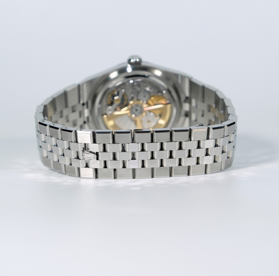 Rolex New Land-Dweller 127334 White Honeycomb Dial Flat Jubilee 2026 40mm. thumbnail 8