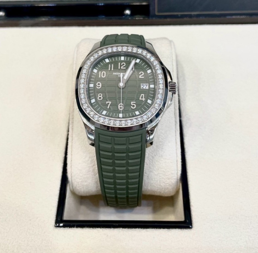 Patek Philippe Aquanaut 5267/200A Green