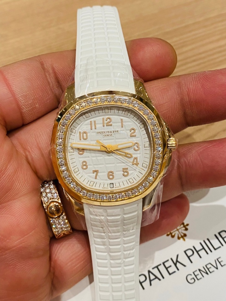 PATEK PHILIPPE Aquanaut 5269/200R - Image 1