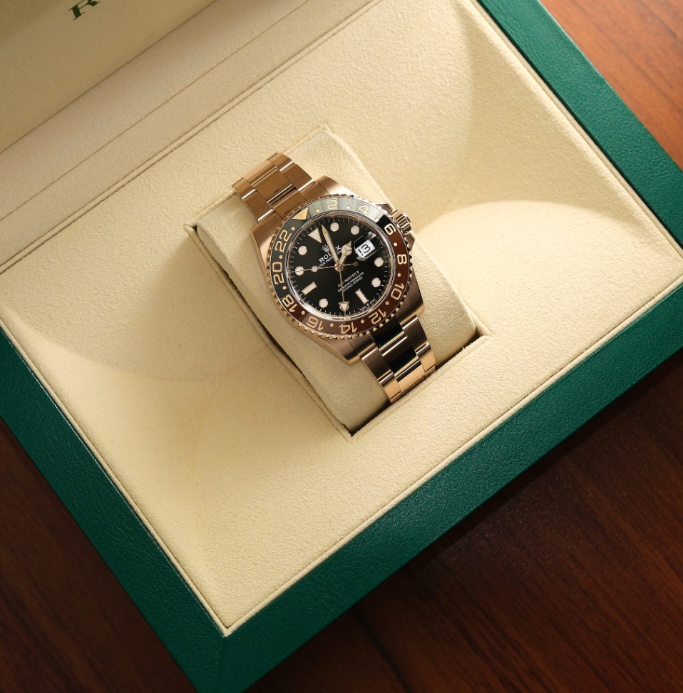Rolex GMT-Master II 126715CHNR ‘Root Beer’ Black Dial Rose Gold Oyster 2022 - Image 10
