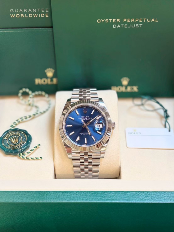 Datejust Blue Dial Jubilee 41mm thumbnail 1