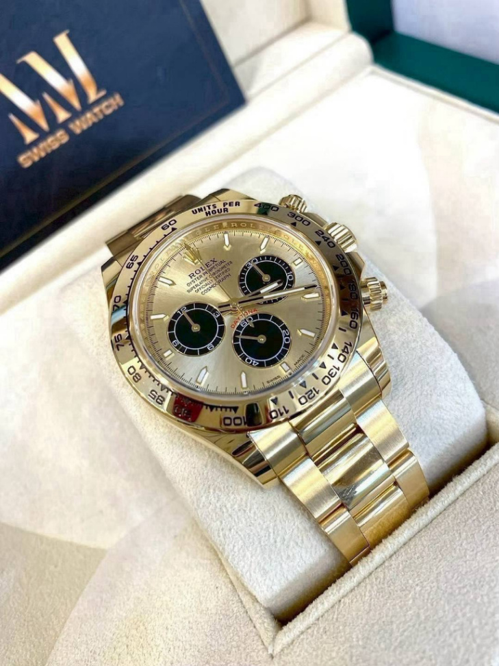 Daytona Champagne Dial Full Yellow Gold 40mm - Image 4