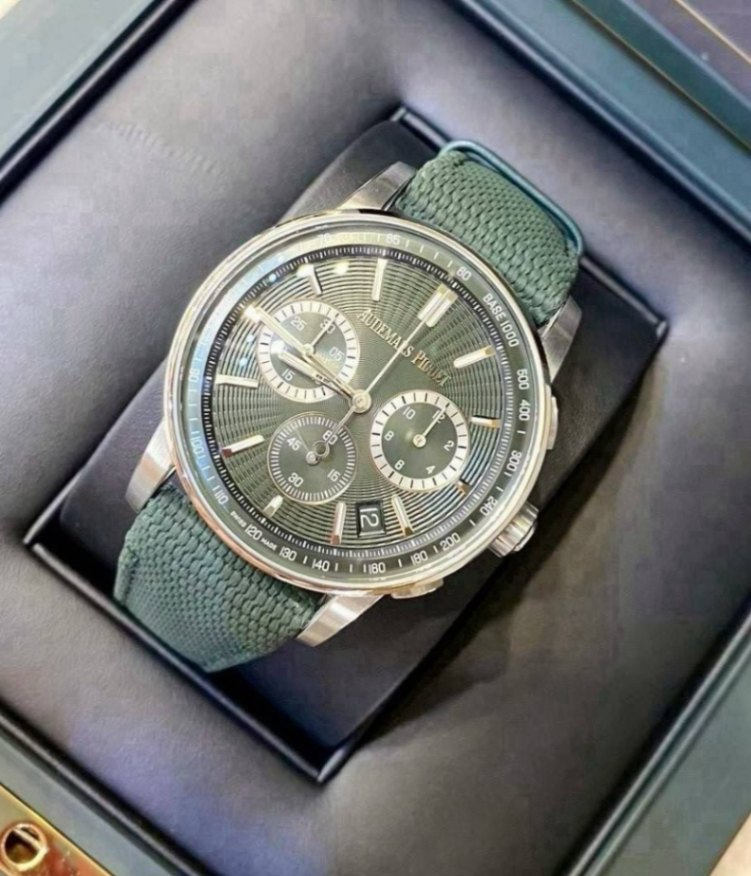AUDEMARS PIGUET Code 11.59 Chronograph Green Dial 26393ST thumbnail 2