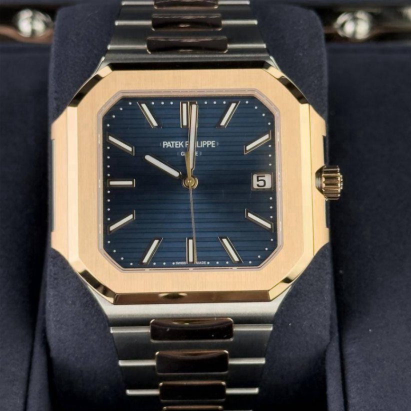 Patek Philippe Cubitus 5821/1AR Blue Dial