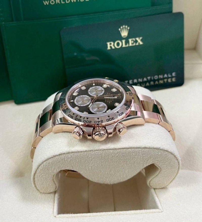 Rolex Daytona Black Diamond Full Rose Gold 40mm thumbnail 3