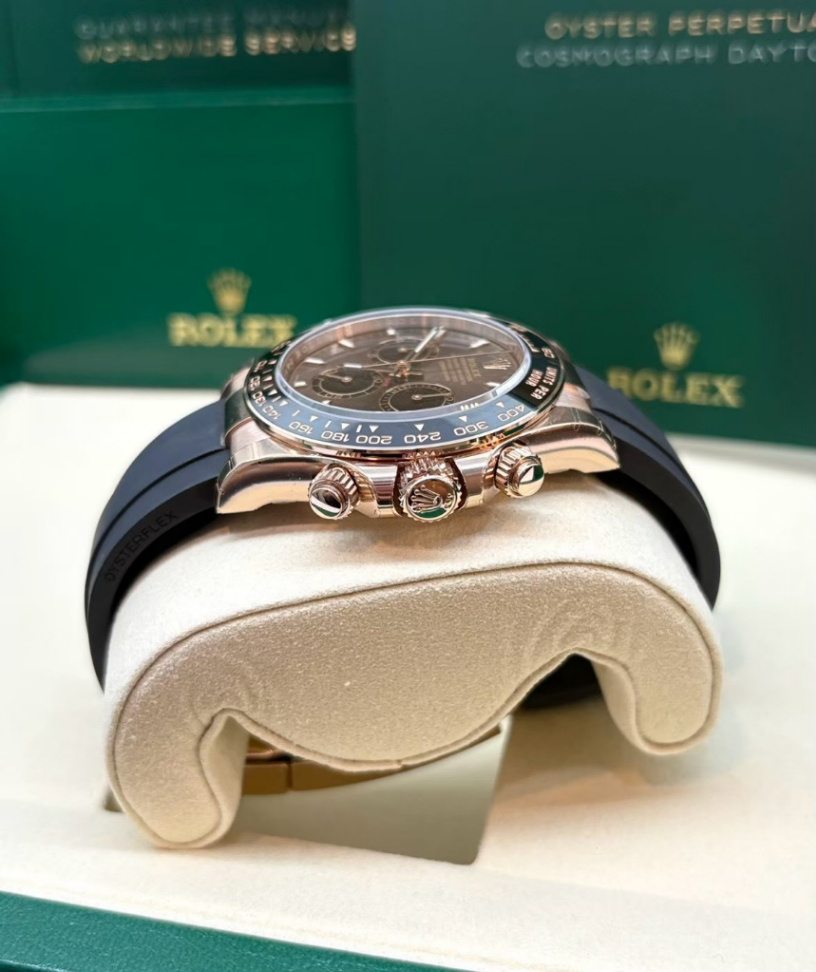 Daytona Chocolate Dial Rose Gold Oysterflex 40mm thumbnail 2