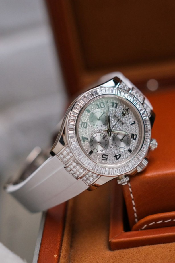 Rolex Daytona 18K White Gold Diamond - Image 5