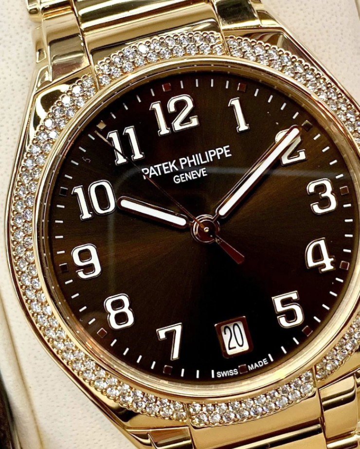 PATEK PHILIPPE Twenty~4 Automatic 7300/1200R-001 36mm thumbnail 2