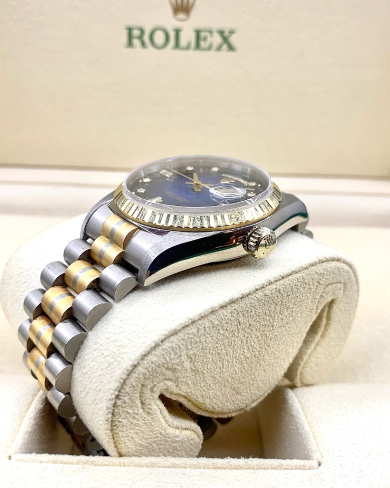 ROLEX Day-Date 36 18239 Tridor Blue Diamond Dial thumbnail 2