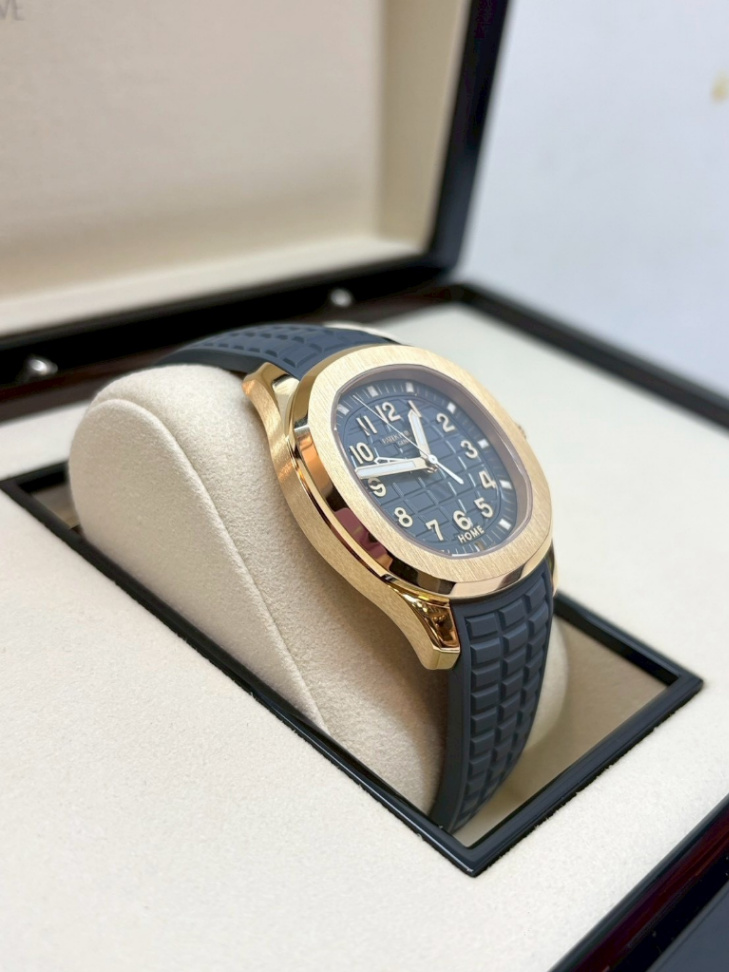 Patek Philippe Aquanaut 5269R - Image 4