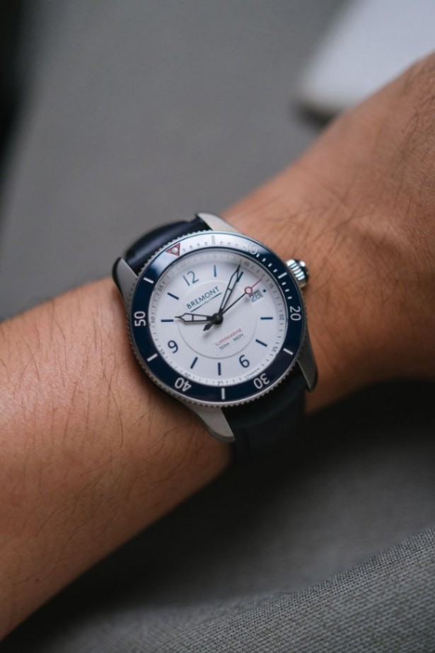 Bremont Supermarine S300 White thumbnail 4