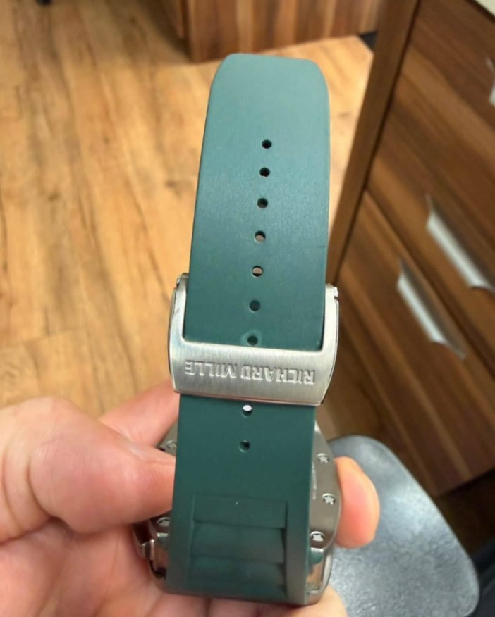 RICHARD MILLE RM 11-FM Ti Le Mans Classic thumbnail 4