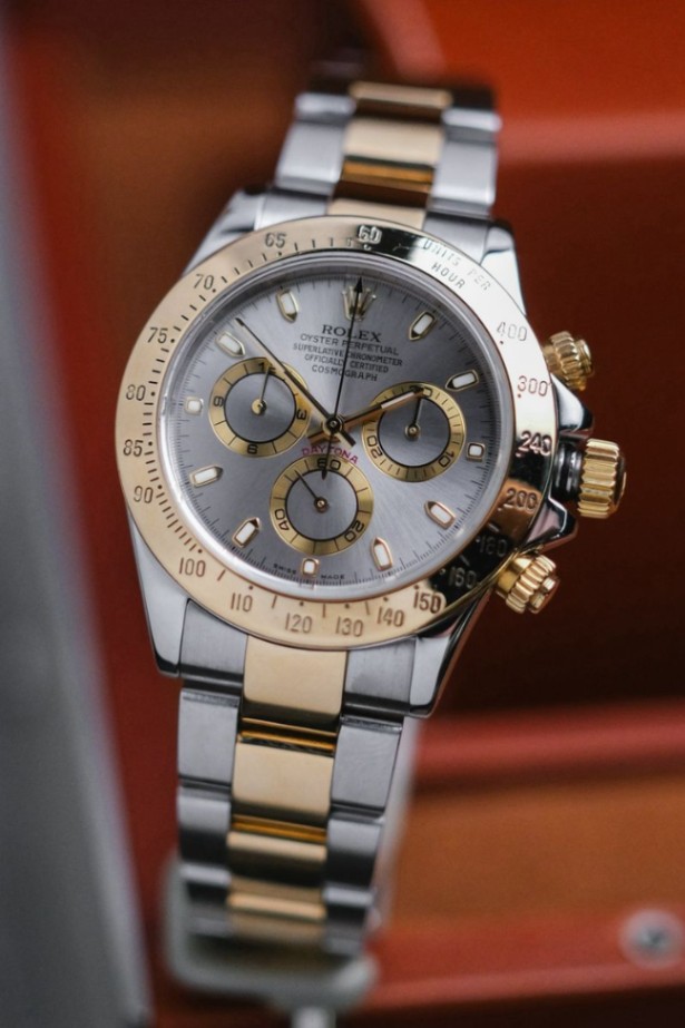 Rolex Cosmograph Daytona 2 Tone (116523) thumbnail 2