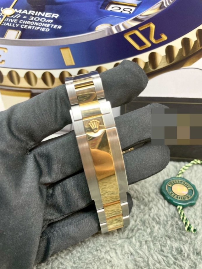 ROLEX Submariner Date 126613LB 2022 - Image 6