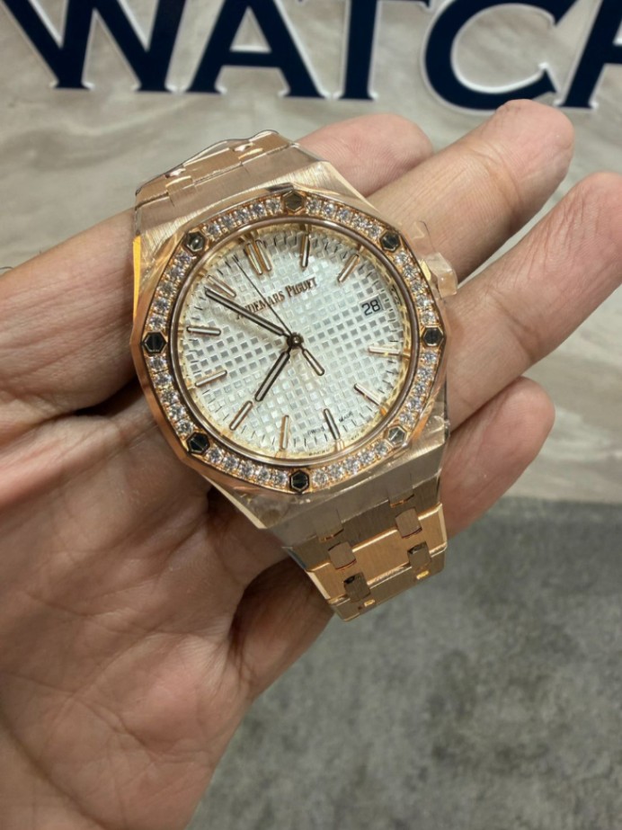 AUDEMARS PIGUET ROYAL OAK SELFWINDING 50TH ANNIVERSARY