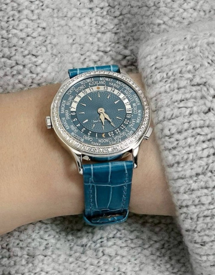 PATEK PHILIPPE Complications 7130G Blue Dial White Gold