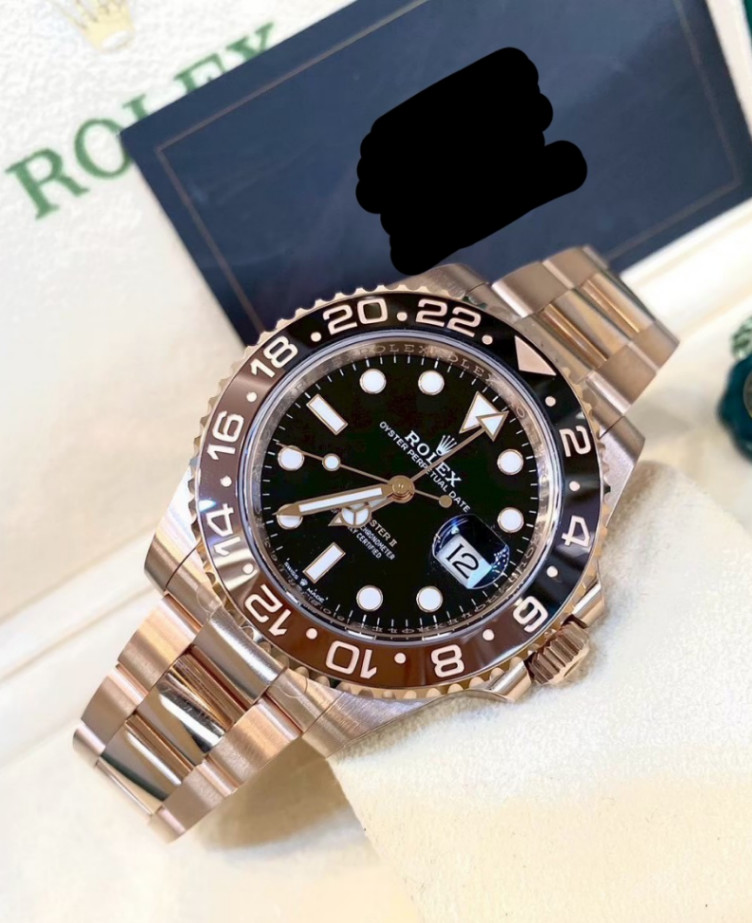 GMT Master || Rootbeer Full Rose Gold 40mm - Image 2