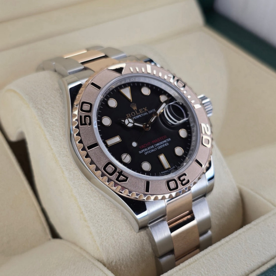 Used Yacht Master Black Dial 2t Rose Gold 40mm - Image 4