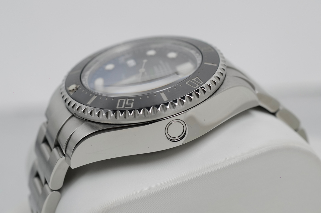ROLEX Sea-Dweller Deepsea D-Blue 116660 44mm - Image 4