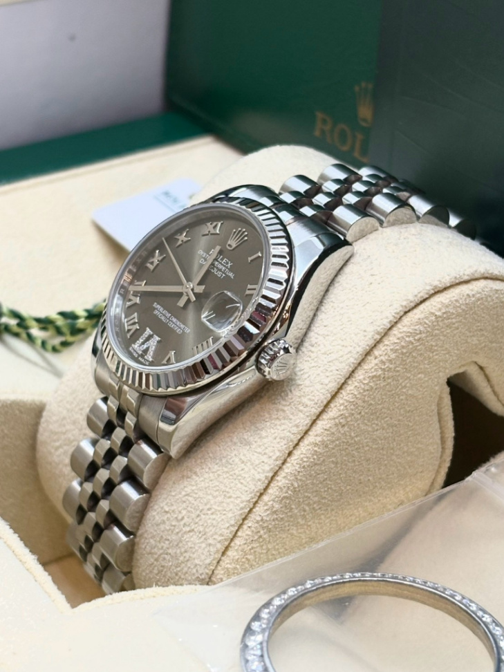 Used Datejust Grey Roman VI Dial Jubilee 31mm(แถมขอบเพชร) - Image 3