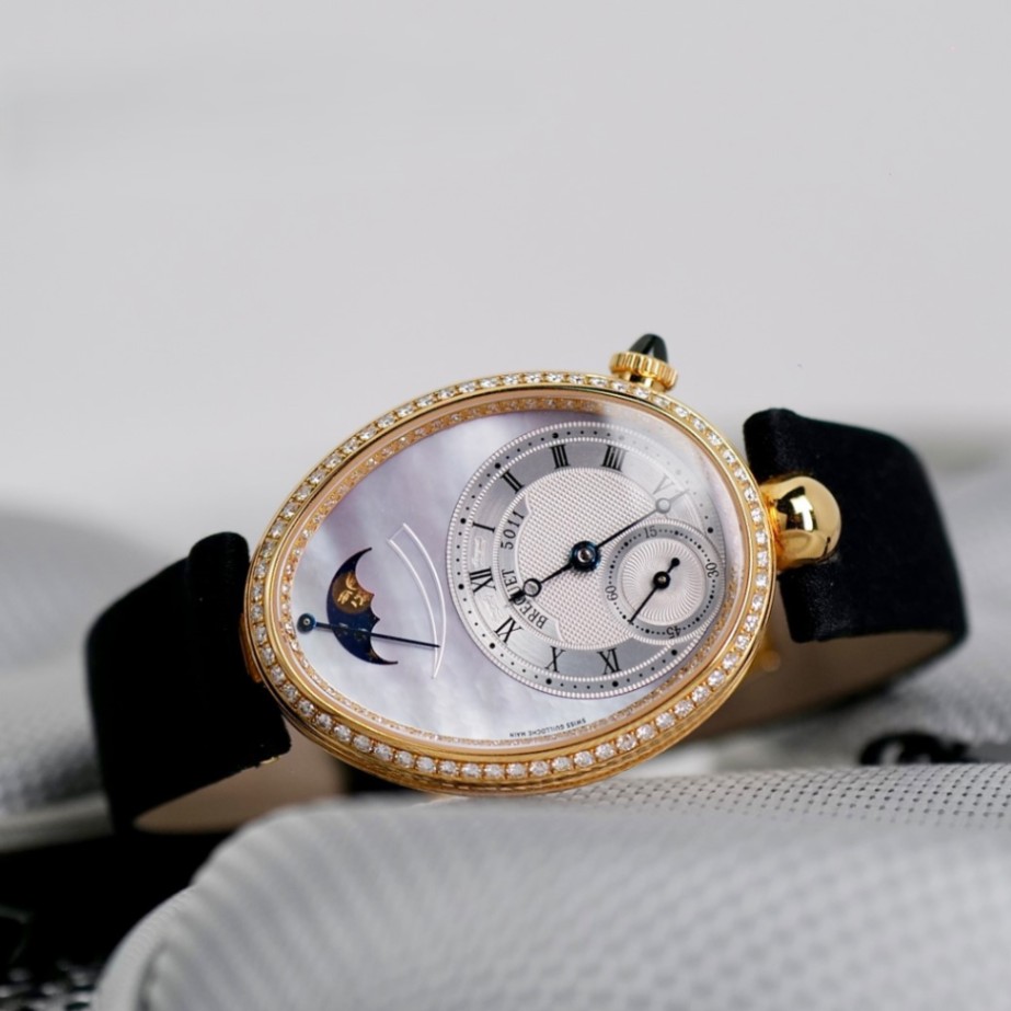 BREGUET Reine de Naples Gold Moonphase Diamond 36.5×28.48mm