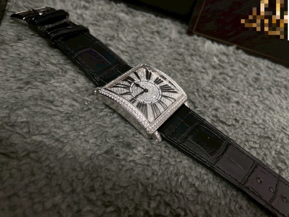 FRANCK MULLER Master Square Diamond 6002 M QZ R thumbnail 2