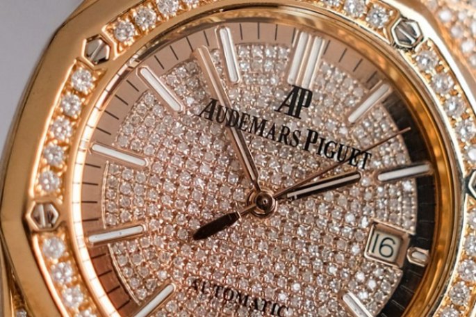 Audemars Piguet Royal Oak 18K Rose Gold Diamond 15300OR - Image 4