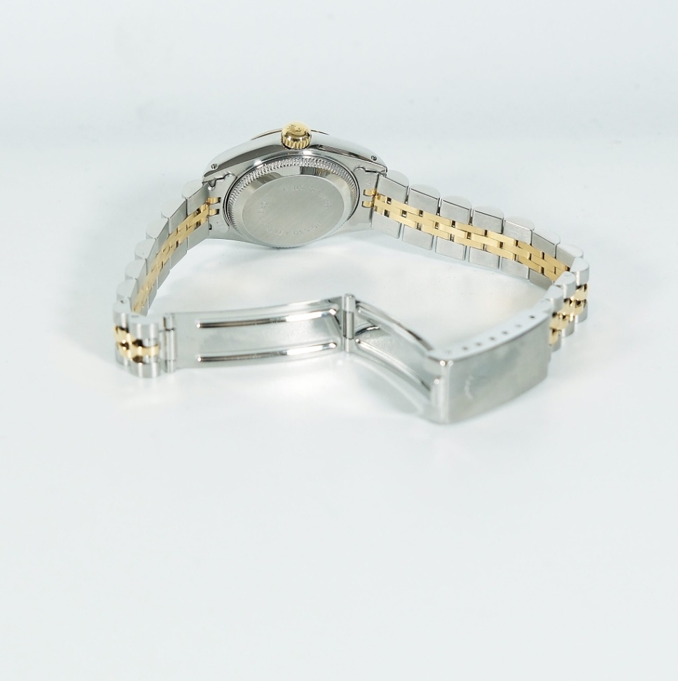 Rolex Datejust 69173 Silver Dial Two-Tone Jubilee 26mm thumbnail 2