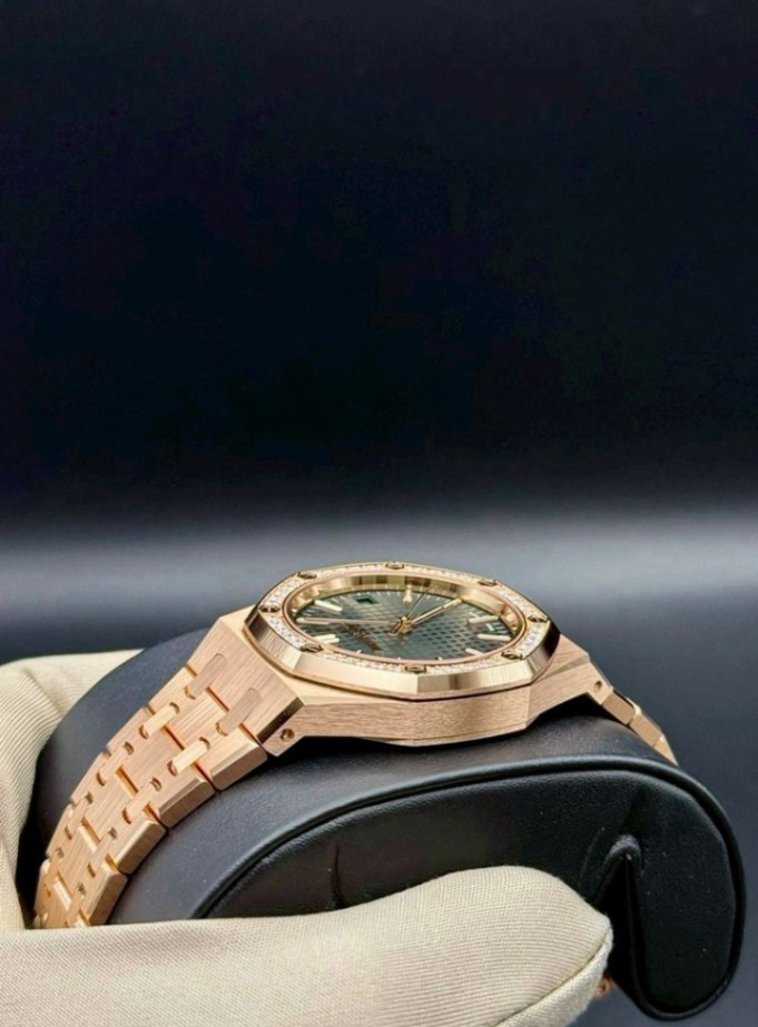Audemars Piguet Royal Oak Selfwinding  thumbnail 4