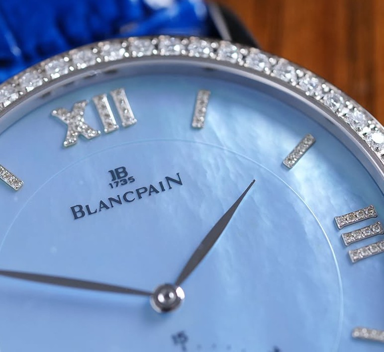 Blancpain Villeret Ultra-Slim Retrograde Seconds thumbnail 2