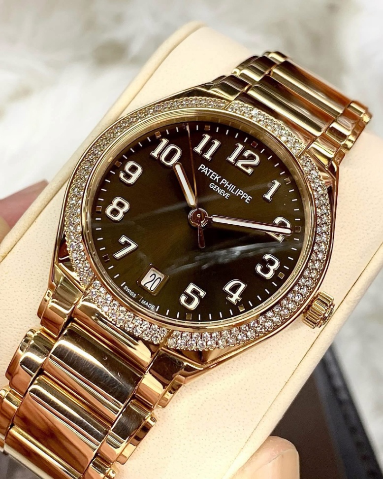 PATEK PHILIPPE Twenty~4 Automatic 7300/1200R-001 thumbnail 3