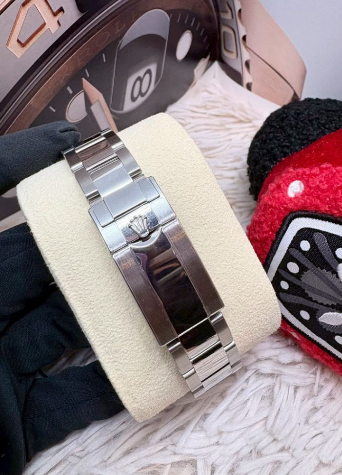 Used Like New GMT Master || Pepsi Oyster 40mm thumbnail 4